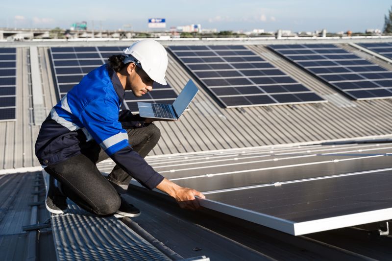Professional Solar Service